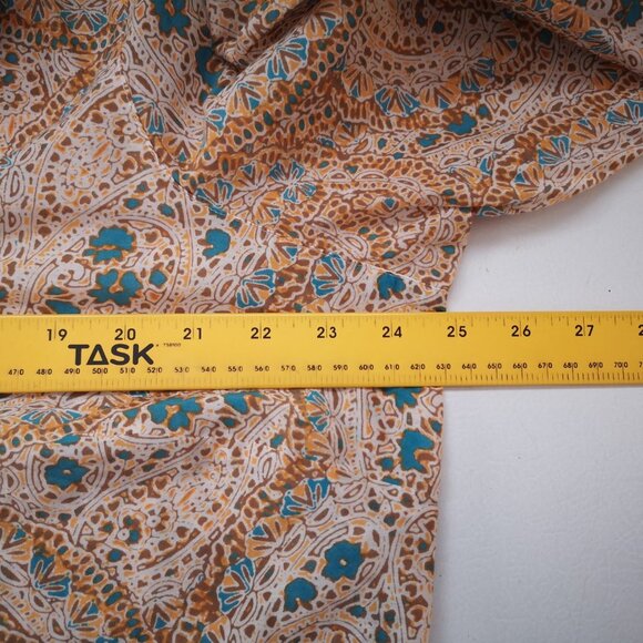 Marks & Spencer Classic Ladies Size 18 Button Closure V-neck Blouse - Picture 9 of 11